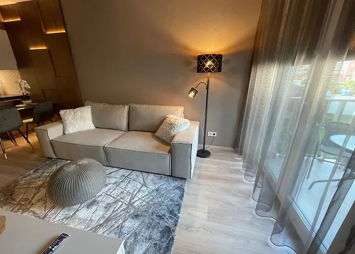 Karzo Lk 204 Apartment