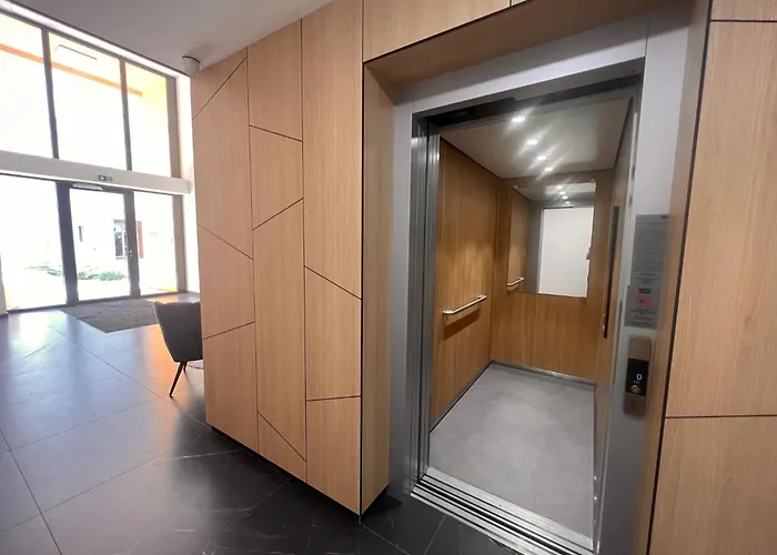 公寓 Karzo Lk 204 *